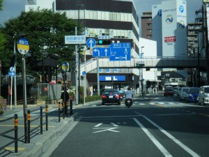 池田駅 R176バス停前