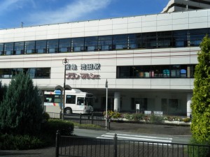 7:40 阪急「池田駅」 新御堂筋を経て三国・江坂・桃山台等もご利用可能